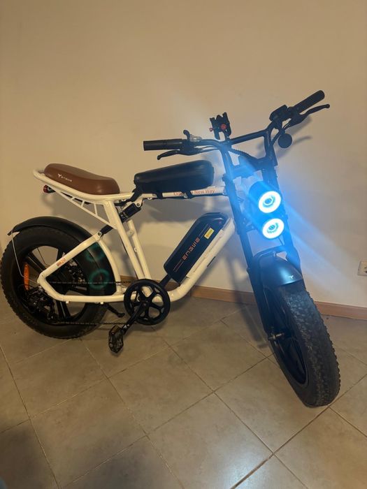 Bicicleta ENGWE M20