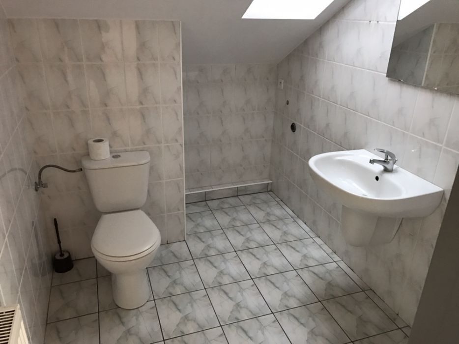 Wynajmę lokal 100 m Rynkowa Przeźmierowo 1 pietro