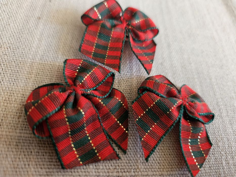 3 szt spinki dla psów pieska święta boże narodzenie akcesoria Ubranko