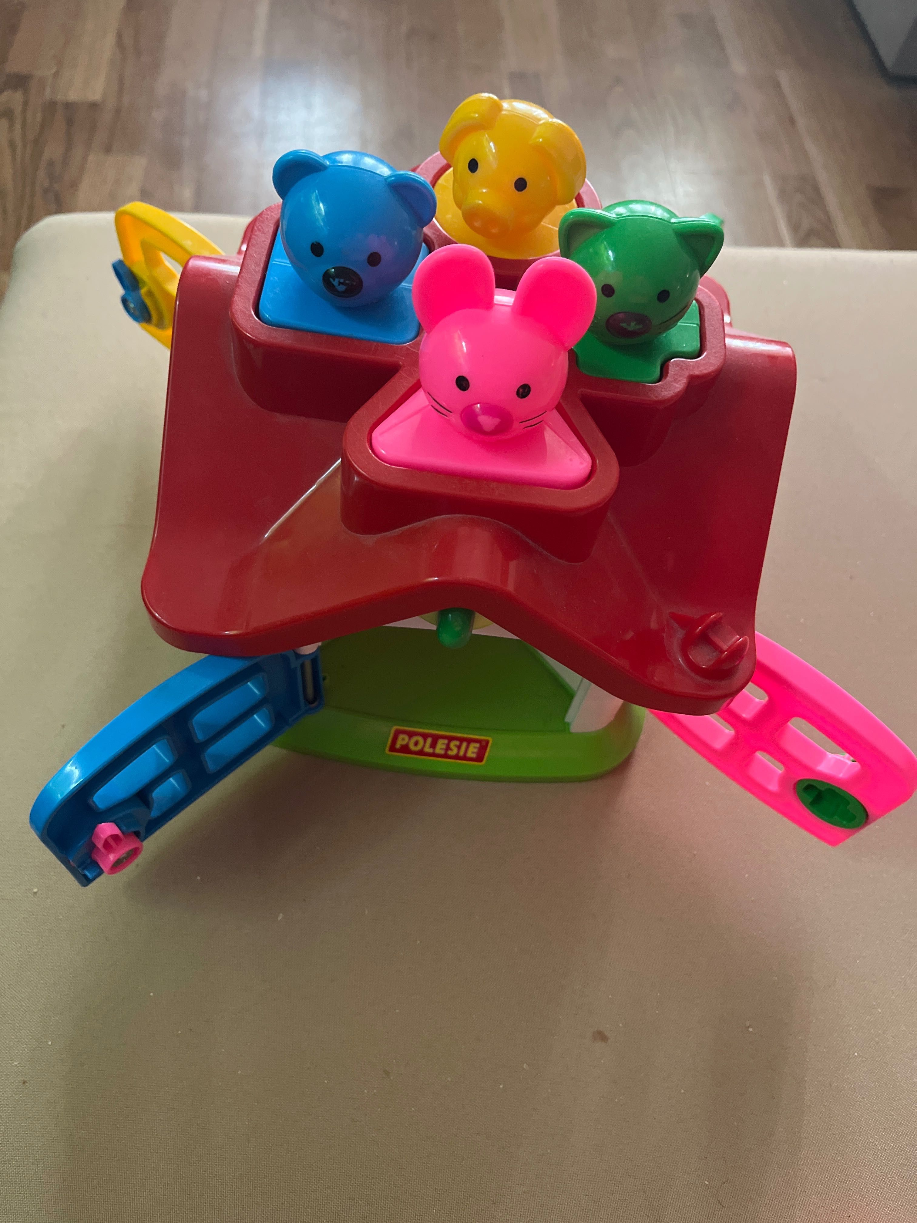 Розвиваючі іграшки для діток 2-3 років