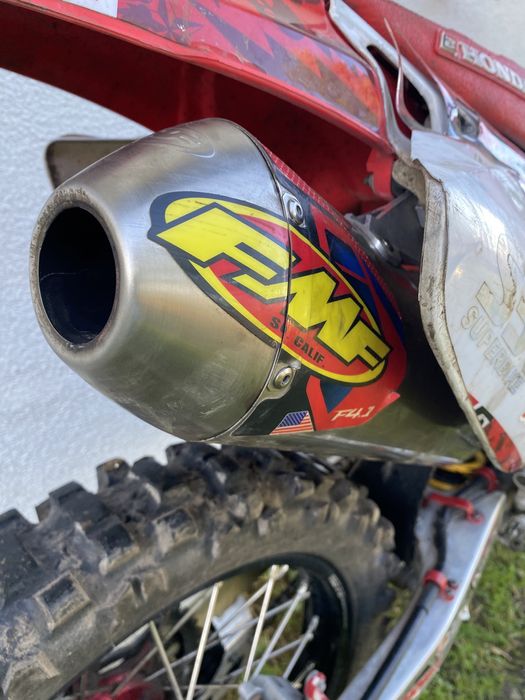 Honda CRF 450 z 2004r uszkodzona