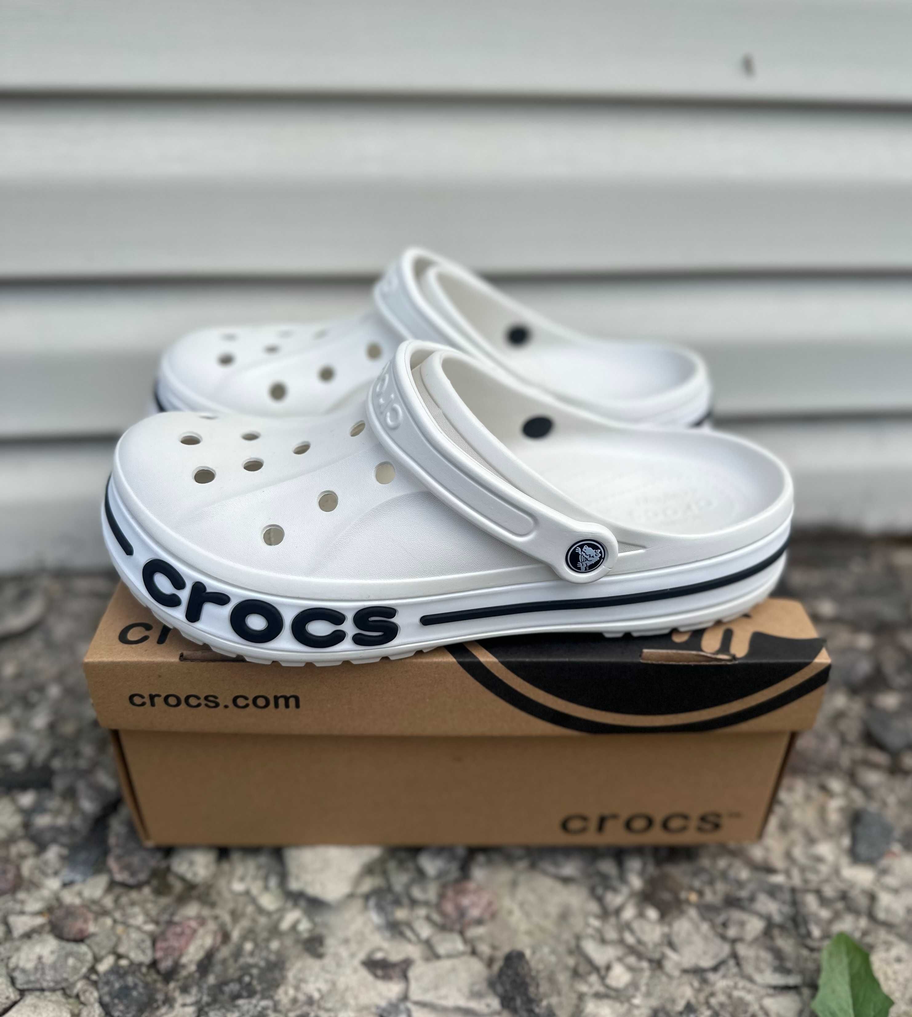 тапочки Crocs Clog в белом и бежевом цветах 36 - 45