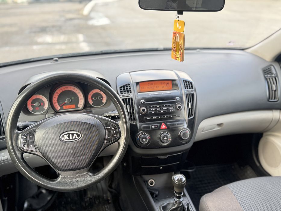 Kia Ceed 5d 1.6 Diesel 2008