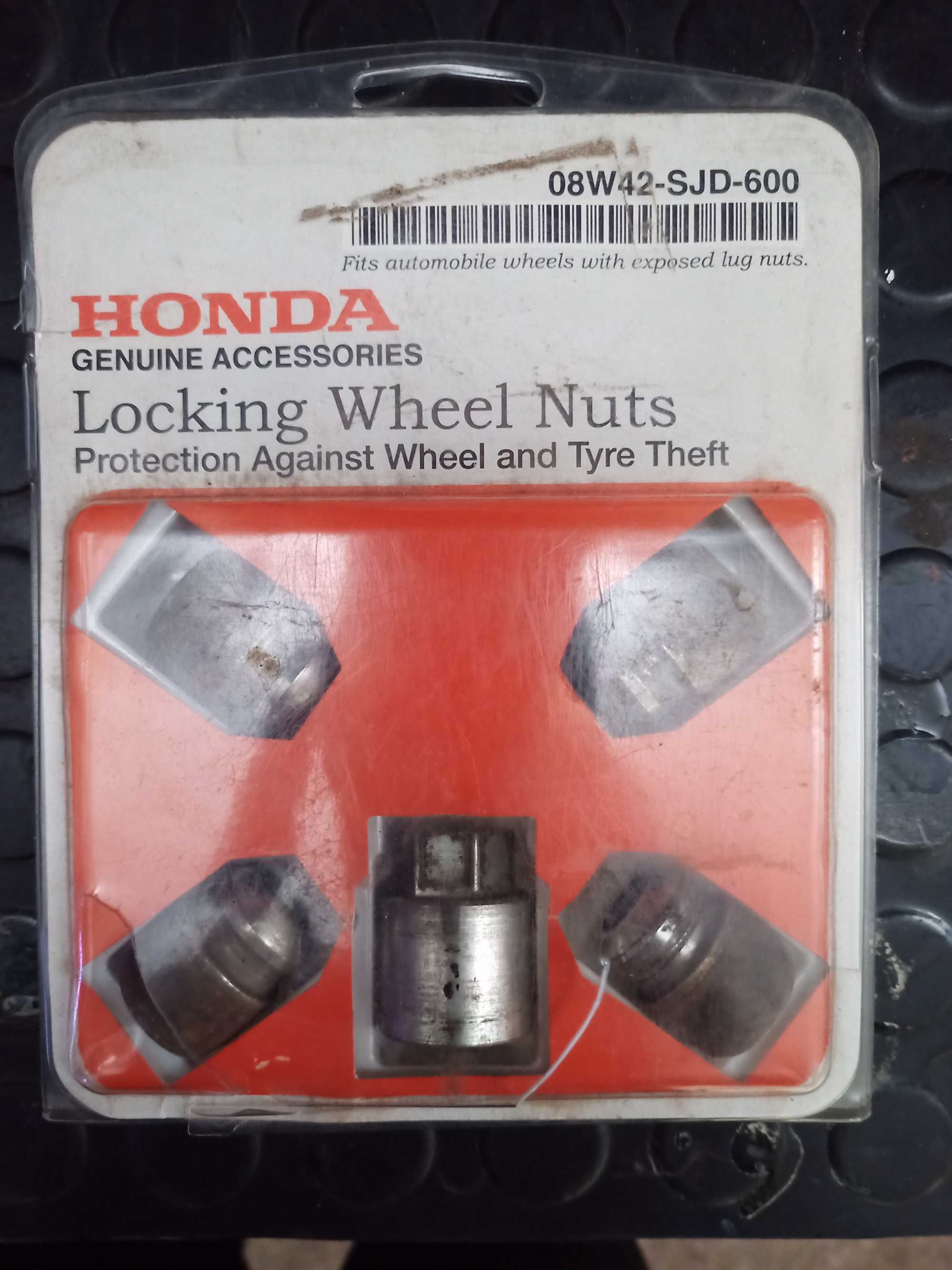 Nakrętki Śruby zabezpieczające HONDA 08W42-SJD-600