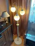 Lampa nocna stojąca