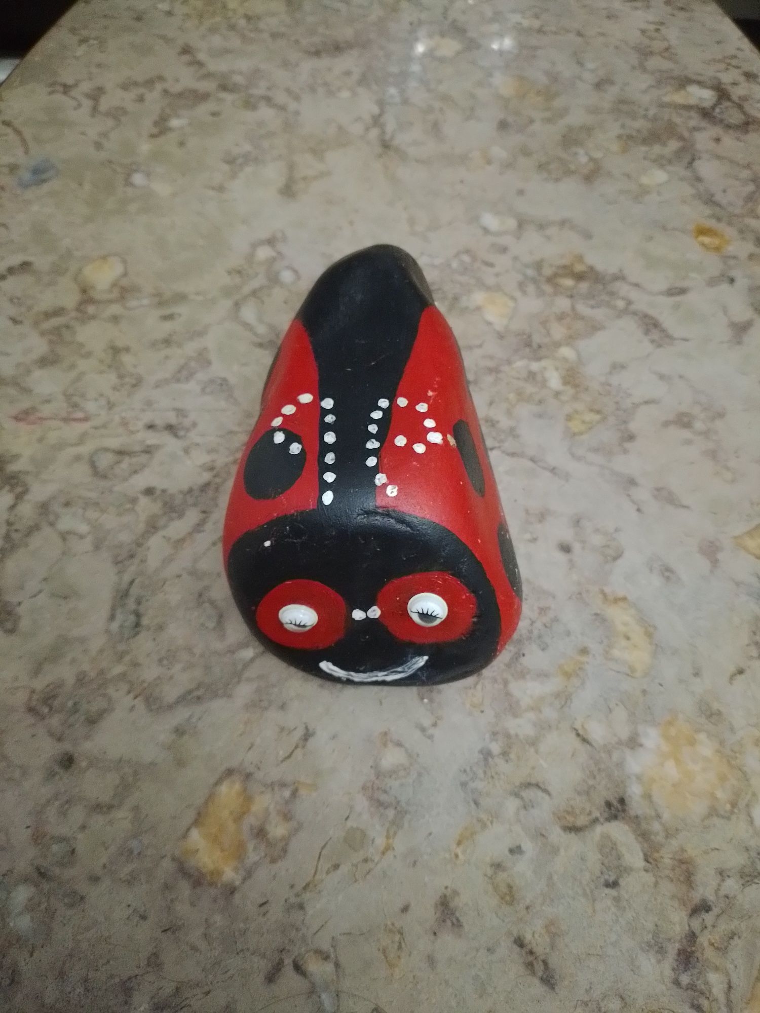 Figura em pedra maciça