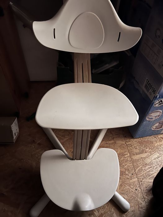 Krzeslo dziecięce Stokke Nomi
