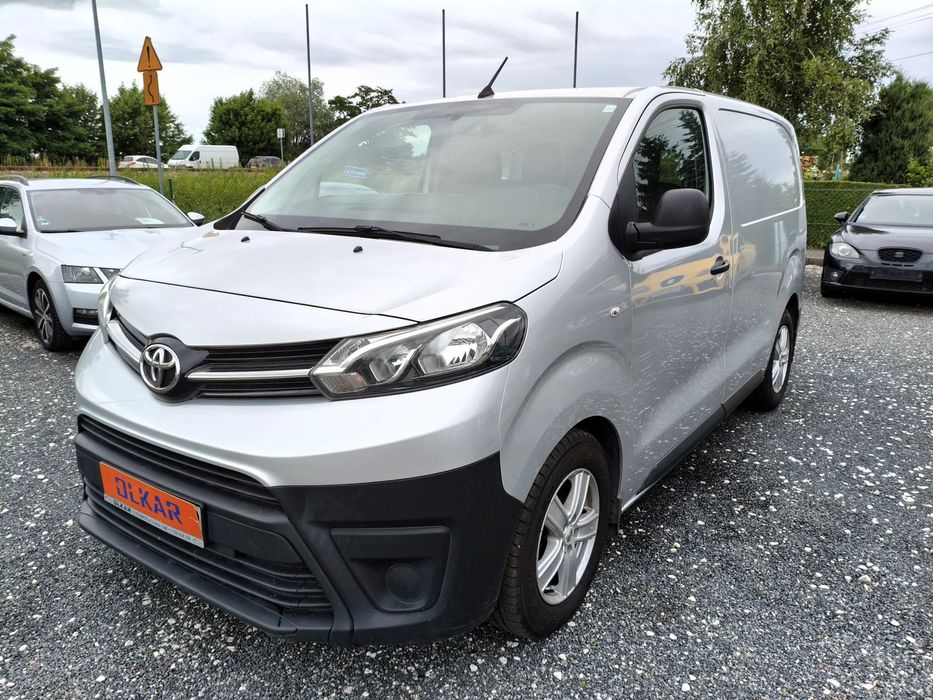 Toyota Proace  bezwypadkowy * serwisowany * 3-osobowy * L1H1 * klimatyzacja