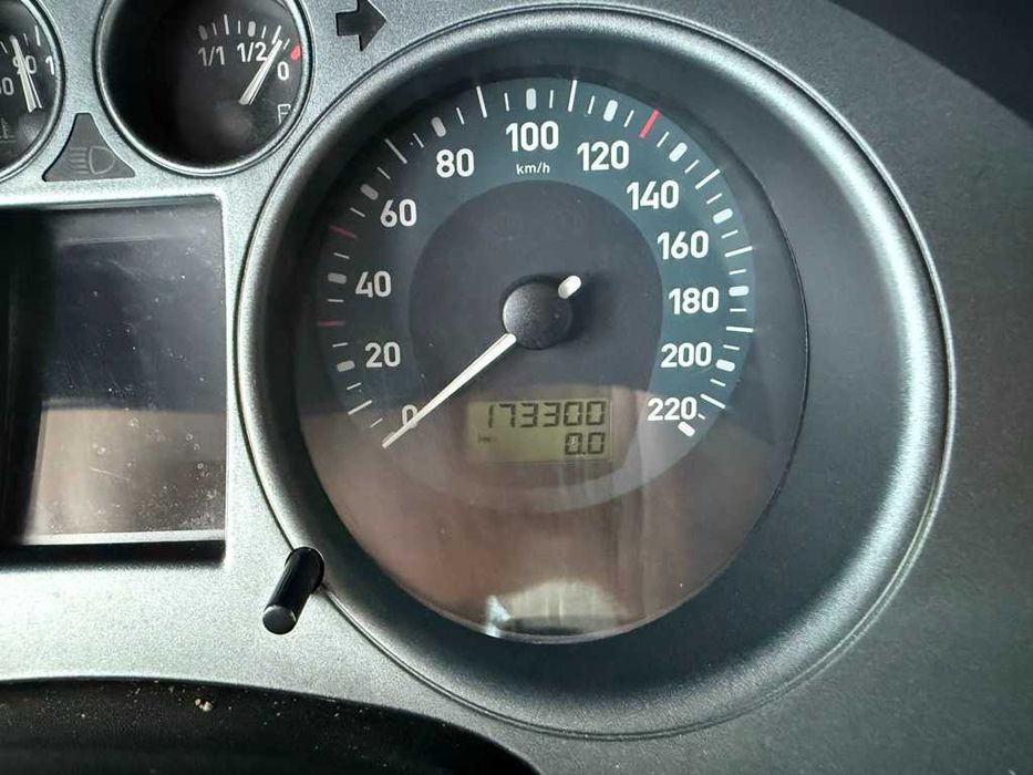 Seat Ibiza 1.2i 12v 70Cv 170.000Km Selo Barato 03/2007