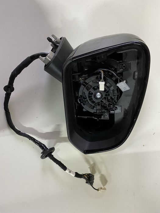 Дзеркало заднього виду праве Volvo XC40 14+1 pin