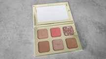 Lucky Glow - True + Luscious