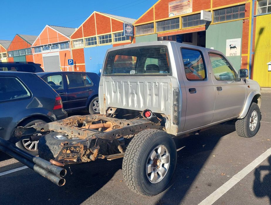 Nissan Navara D22 4x4 Cabine Dupla