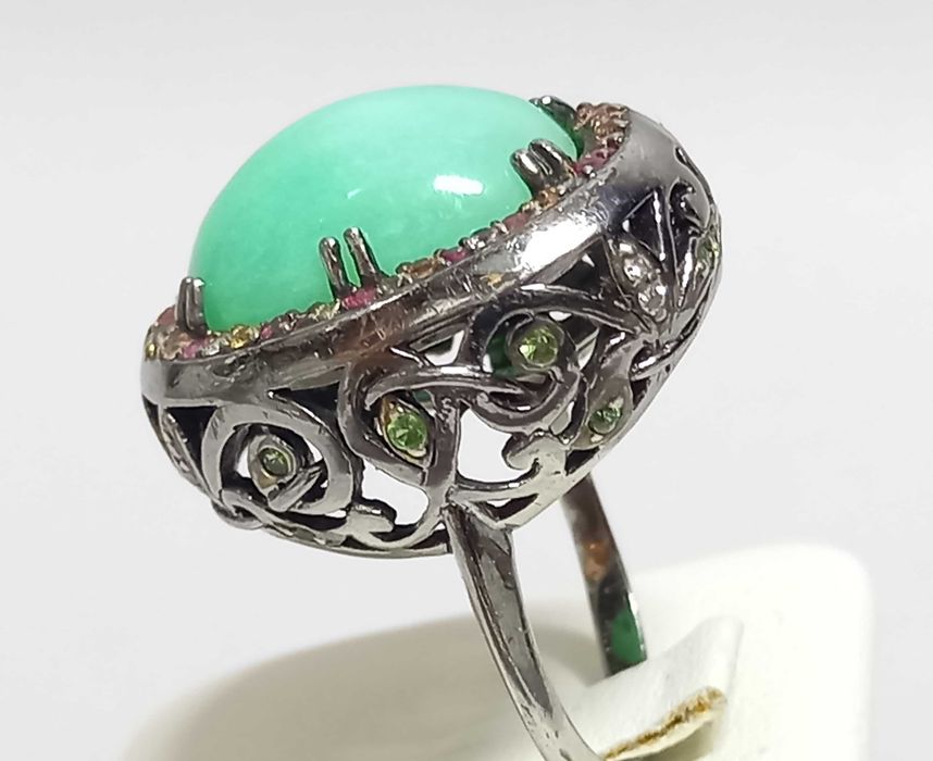 Biżuteria dawna, pierścionek, awenturyn, szafiry, diamenty, srebro 925