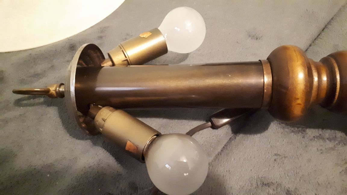 Piękna stara cudna lampa na 2 żarówki lata 60-te Galeria Sztuki