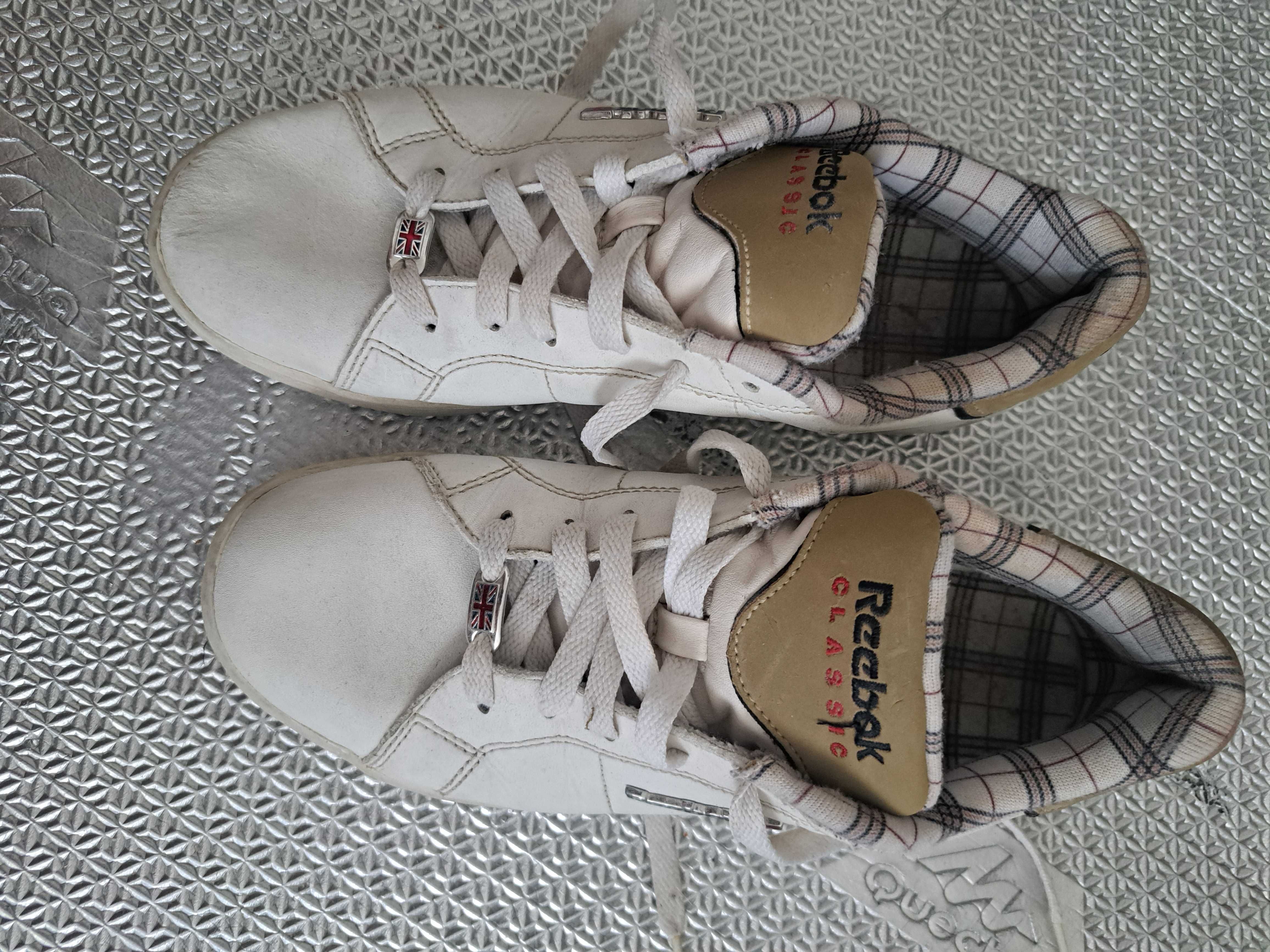 Reebok biale r 38