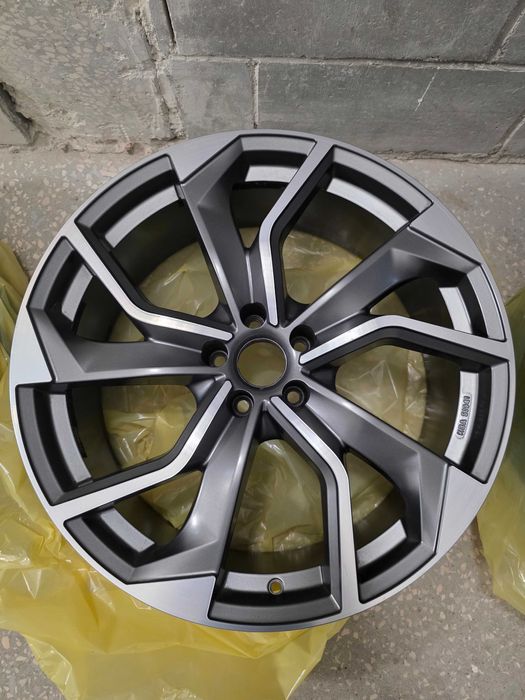 Felgi Audi A6 A5 A7 C8 21 Cali 8.50x21 5x112.0 ET 38 GMP ITALIA REBEL