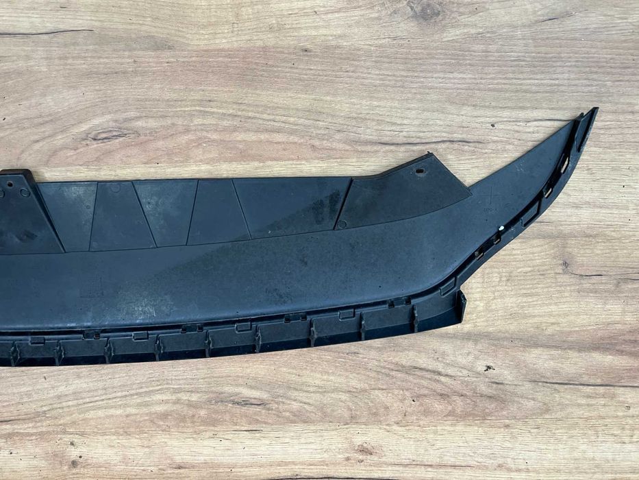 Spoiler hokej zderzaka przedniego Volkswagen Passat B7