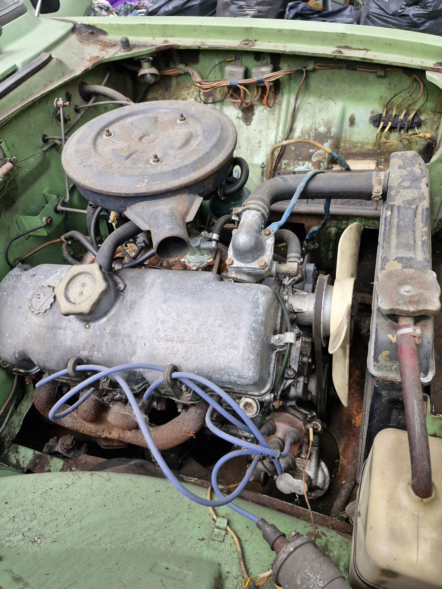 Автомобіль ИЖ 412 М (на запчатини)