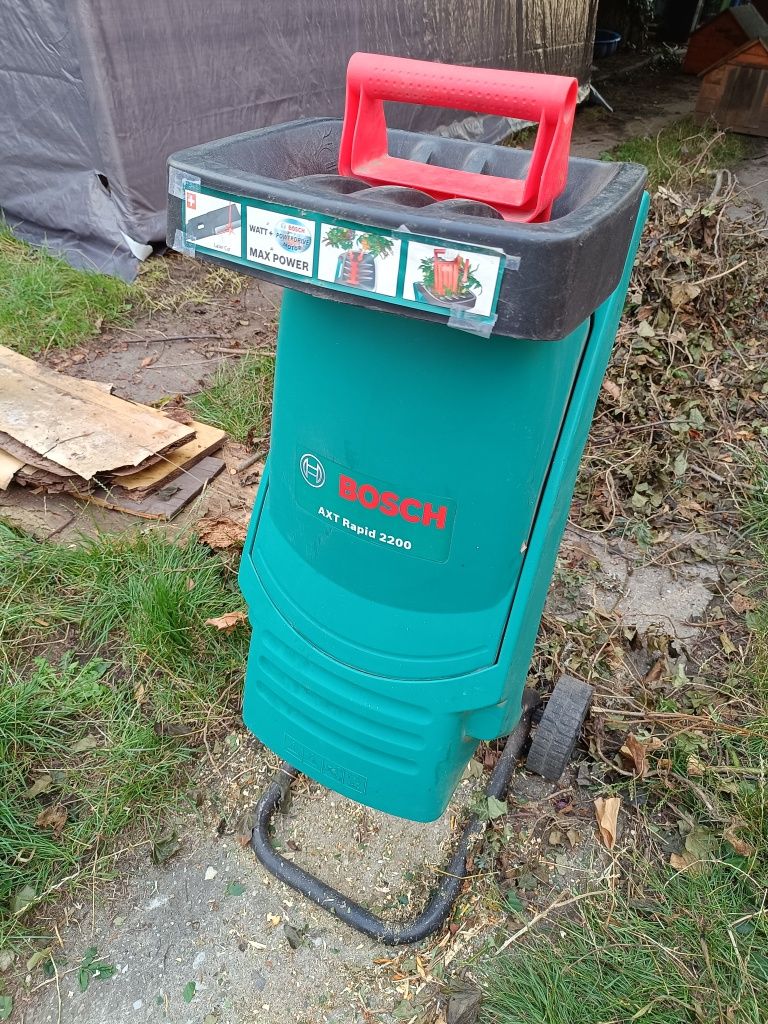 Rozdrabniacz gałęzi BOSCH AXT Rapid 2200