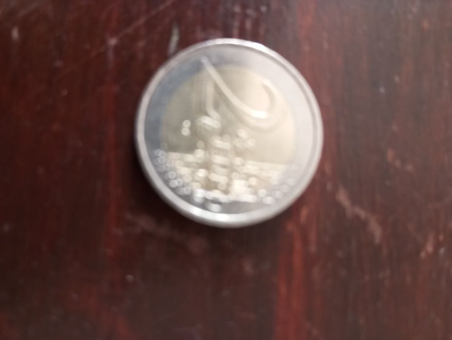 Moeda de 2€ de 2001 com erros de cunhagem