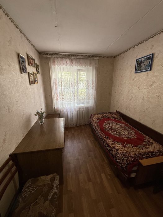 Продается 2 комнатная квартира. Кирпичный дом. Славянск.