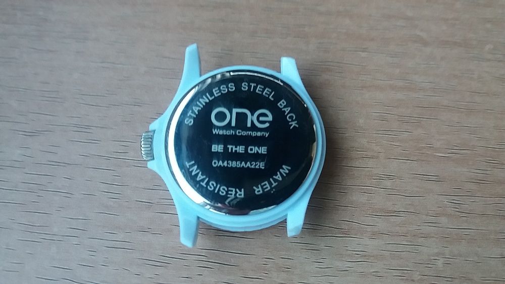 Relógio One (com defeito)