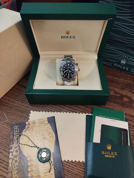 Rolex Submariner Date