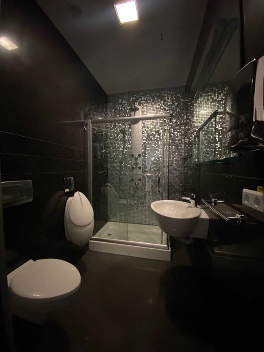 Офисное Здание 1660м.кв.Саксаганского.Печерск.Цена Обсуждается.БЕЗ%