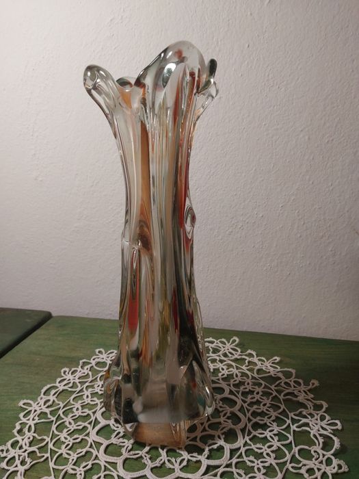 Piękny i masywny wazon sękacz