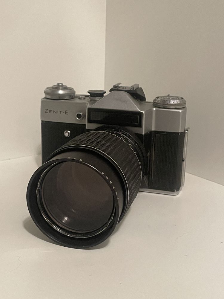Zenit E com objetiva