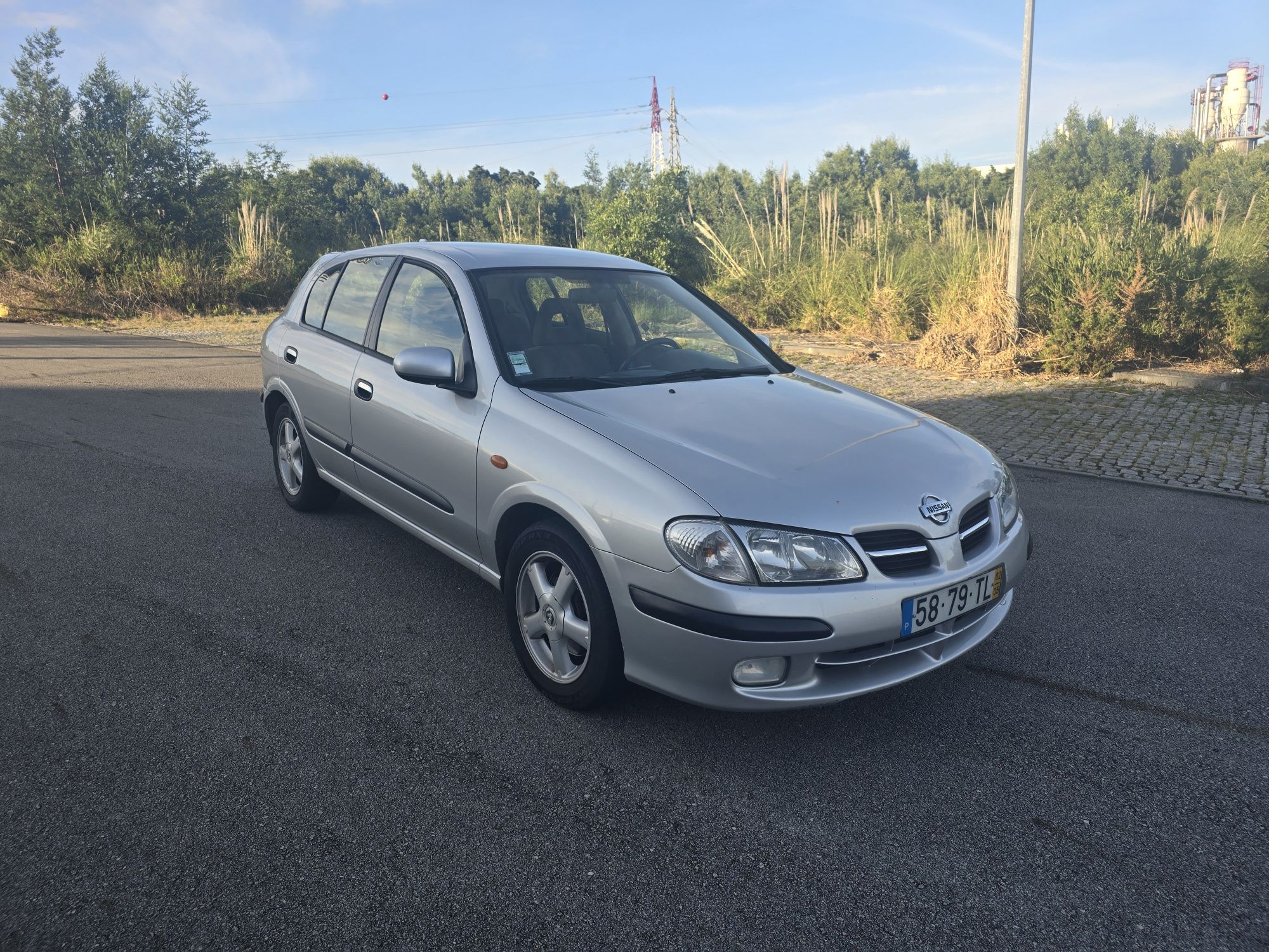 Nissan Almera 2.2 Di