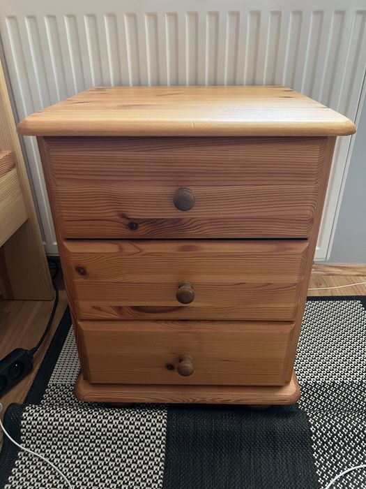 Szafka nocna sosnowa