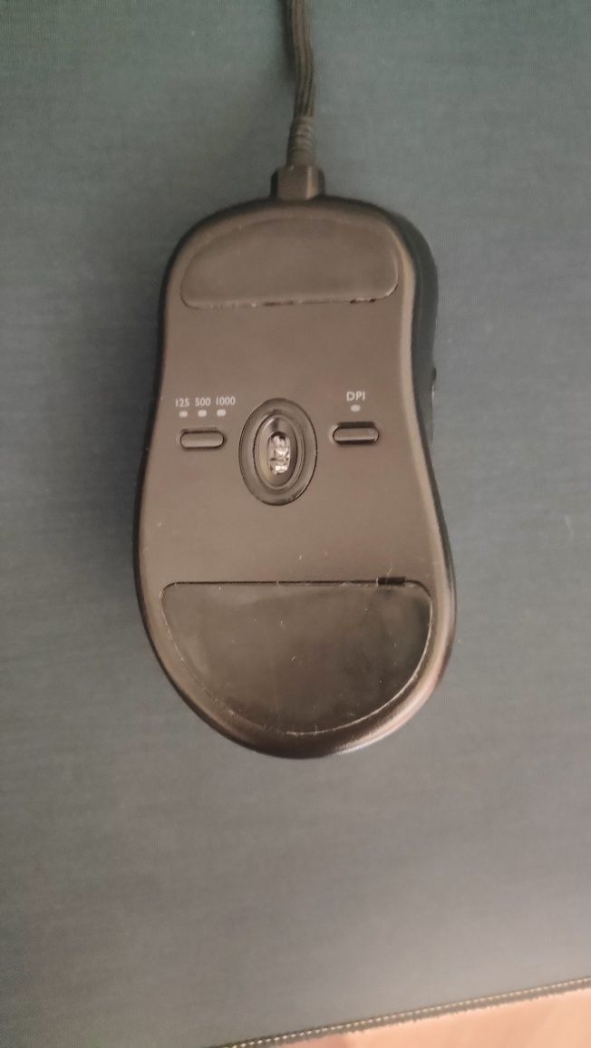 Myszka Zowie EC2-C