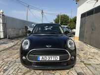 Mini Cooper D Preto