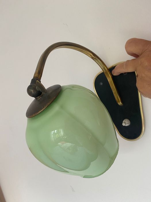 Para kinkietòw, secesja