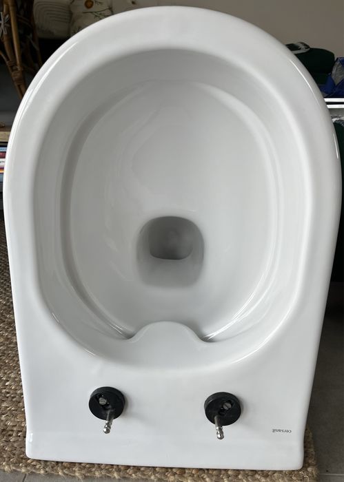 Cersenit roca gap miska WC bezkolnierzowa z deską nowa