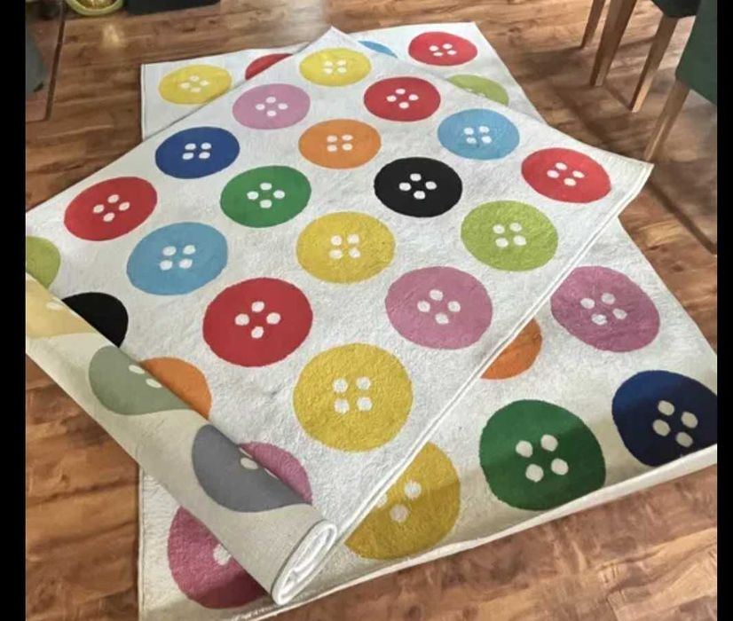 Dywan IKEA TASTRUP 133/195 w Guziki