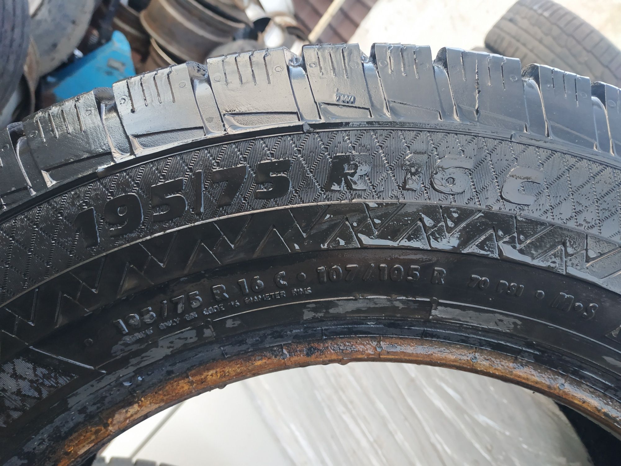 Продам шини бу 195/75 R16C