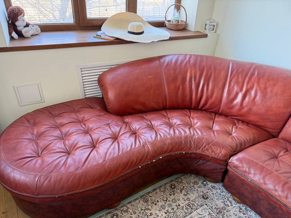 Очень СРОЧНО Продам Диван