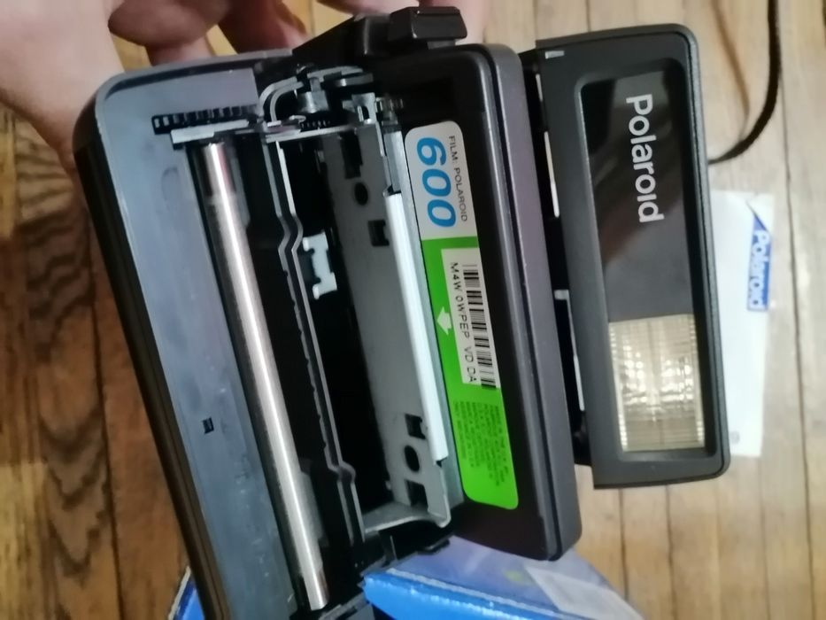 100% рабочий проверенный с касетой!  Polaroid 636