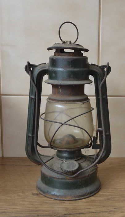 Jupiter 1 -Lampa naftowa do renowacji
