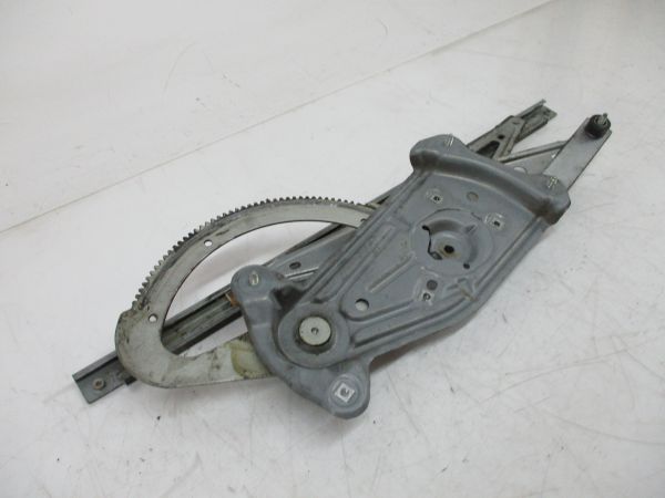 Elevador vidros frente esquerdo RENAULT Megane III (BZ0_)