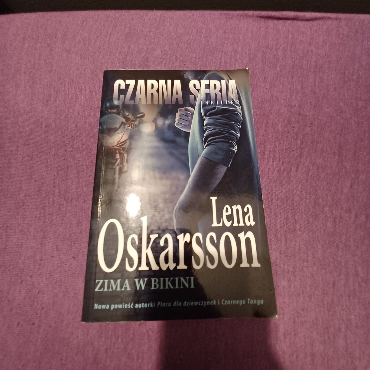 Książka "Zima w bikini" Lena Oskarsson.