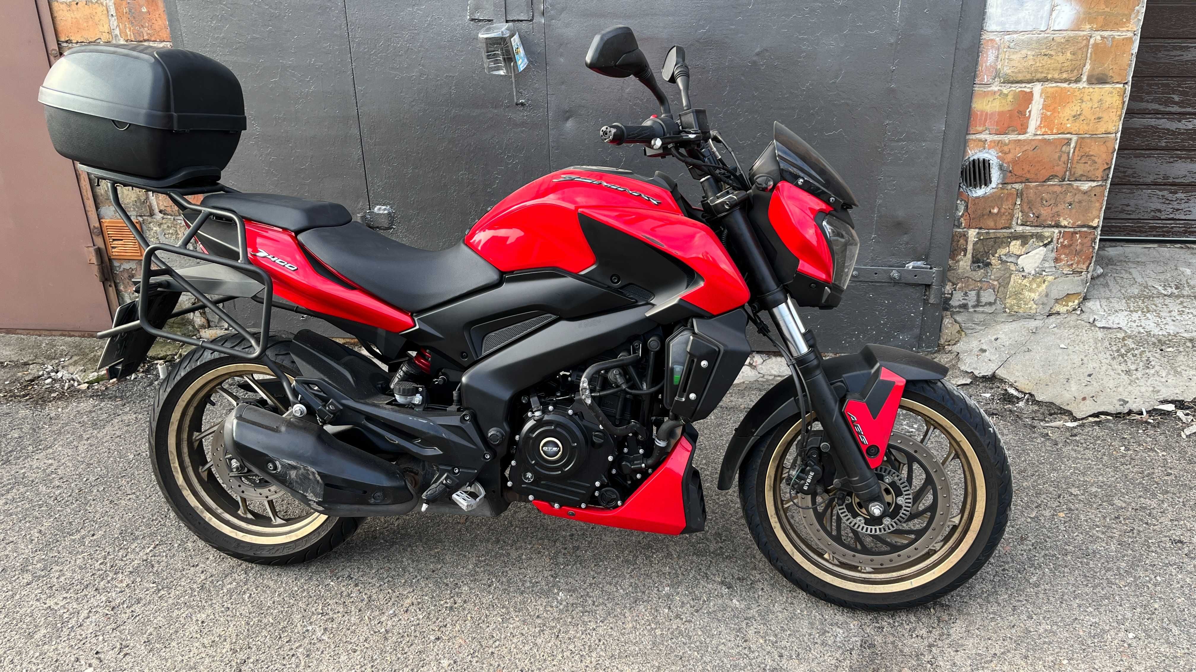 2018 Bajaj Dominar 400 14500км