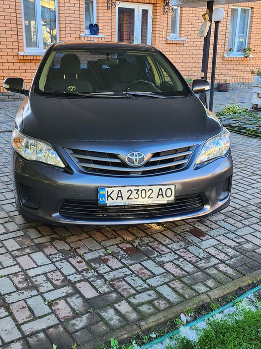 Продам автомобіль Toyota Corola