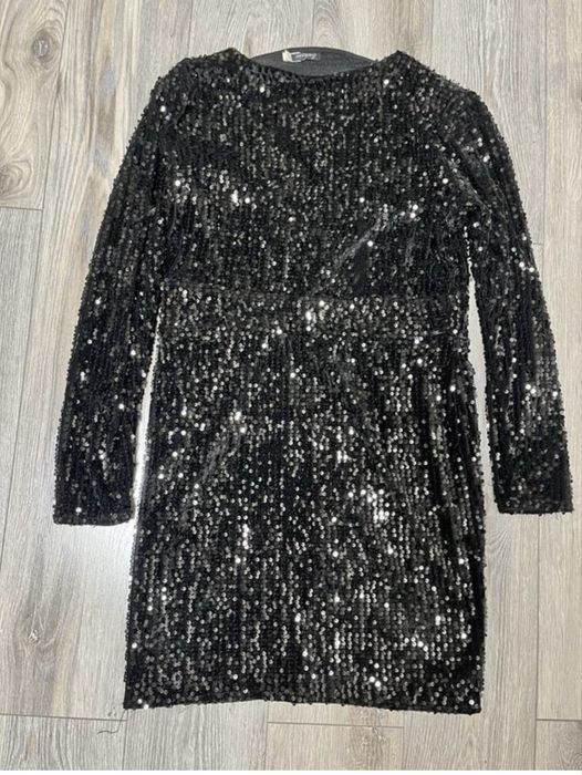 Продам святкову сукню