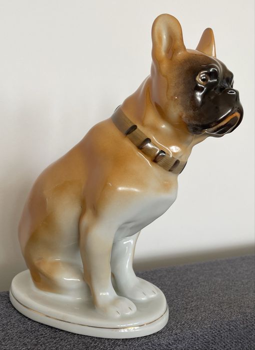 łomonosow porcelana figurka pies buldog PRL