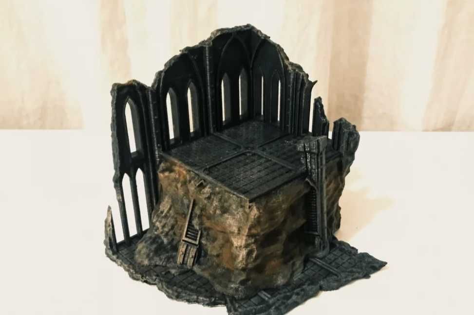 Damaged Building WH40k