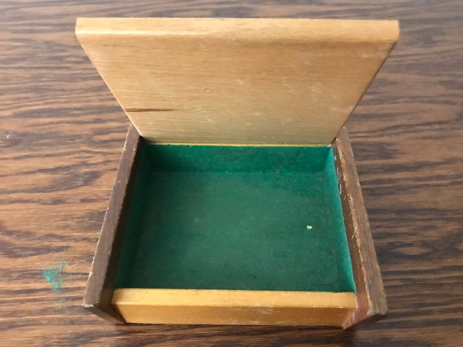 pudełko drewniane made in israel szkatułka prl puzderko