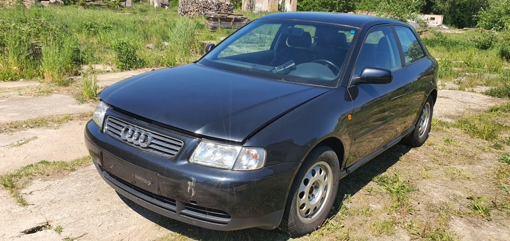 Części audi a3 8l 1998 rok LZ9U AGN CZM blask Gołdap